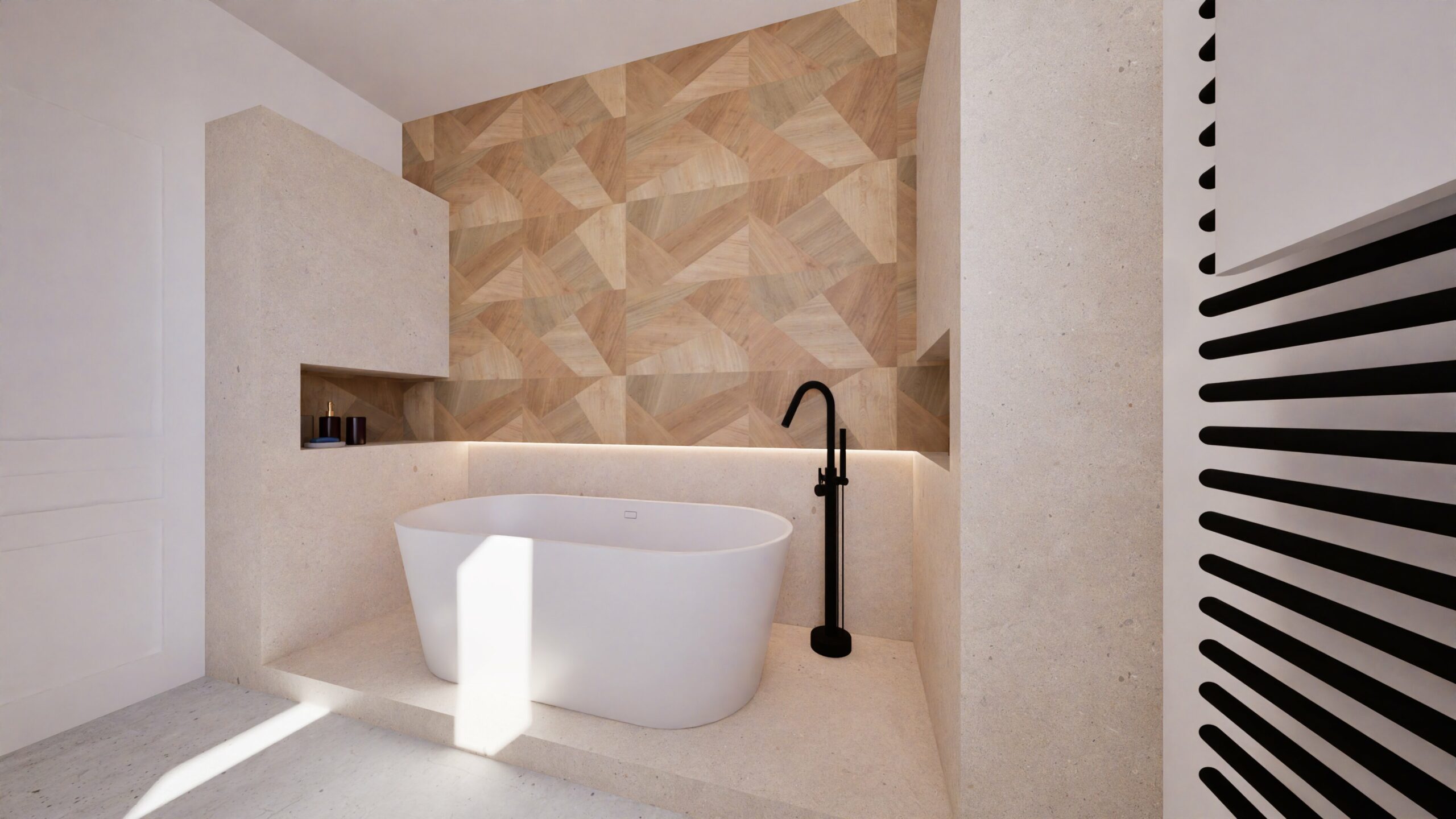 Salle de bains moderne avec une baignoire autoportante blanche, un robinet noir sur pied, un mur d'accent en bois géométrique et des étagères encastrées.